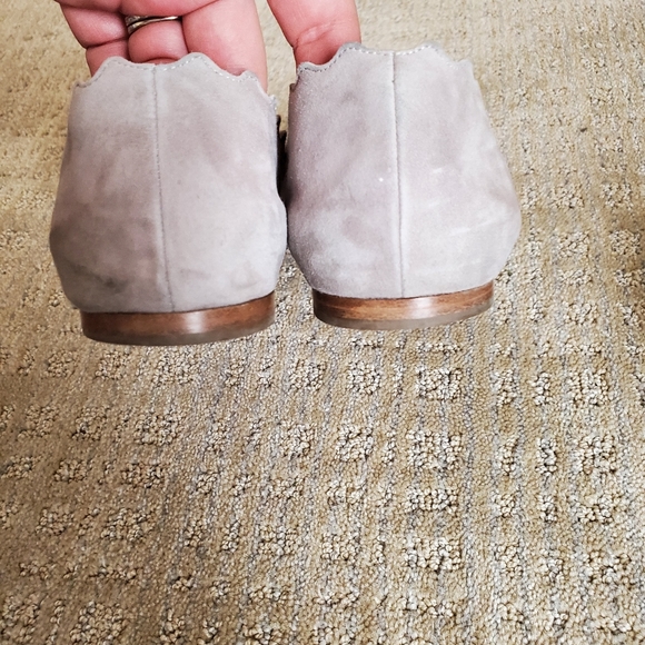 Chloe scalloped seude ballet flats - Picture 6 of 10